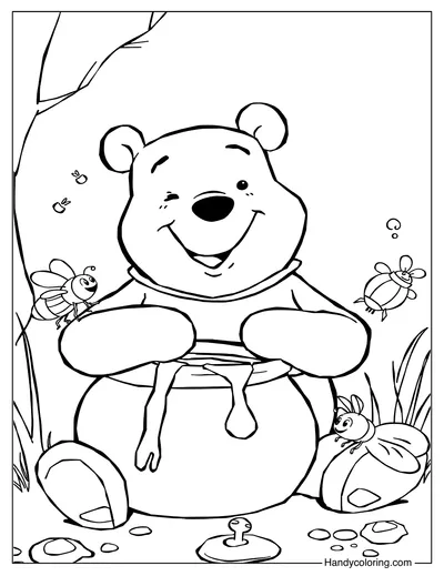 Happy Winnie the Pooh Coloring Page